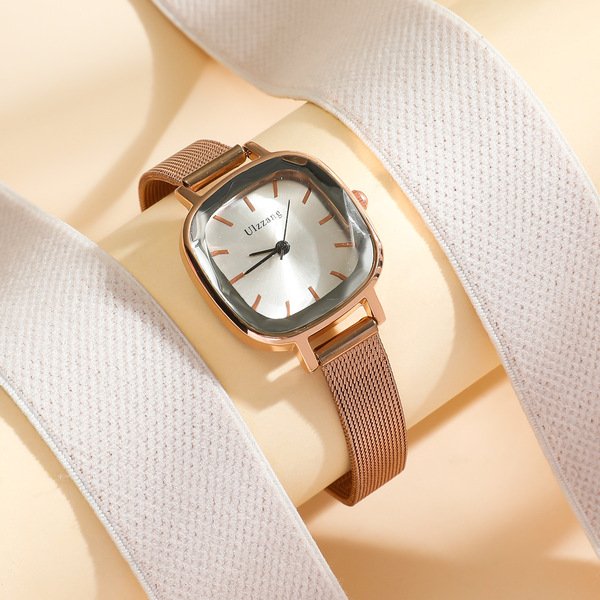 Women's High-End Cold Style Niche Quartz Watch Women's Simple Elegant Retro Square Small Dial Stainless Steel